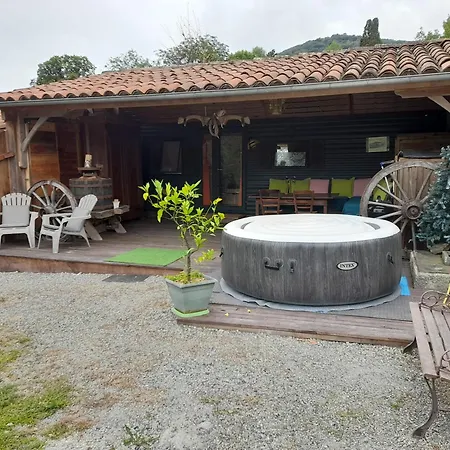 Location En Pre Montagne Apartamento Saleich
